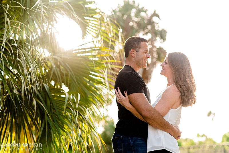 ft-desoto-beach-engagement-session-with-dogs_0086