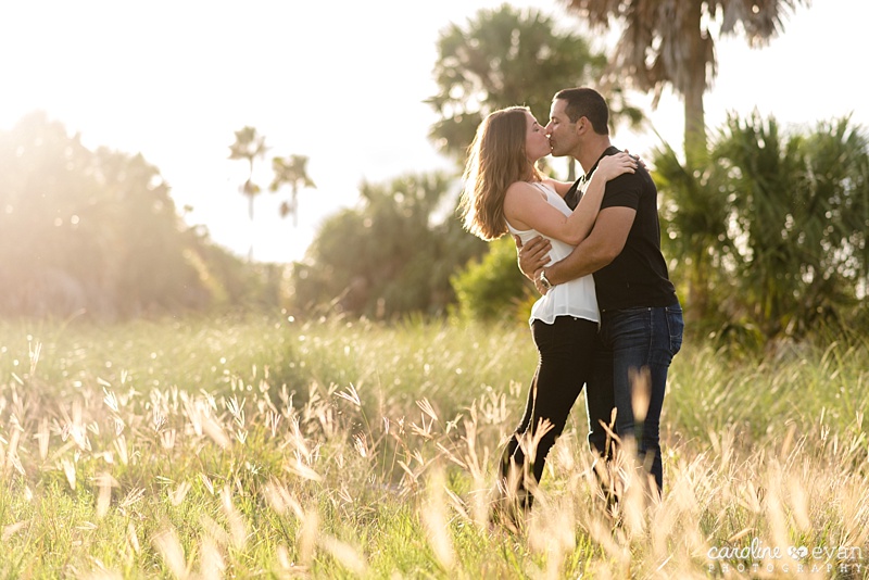 ft-desoto-beach-engagement-session-with-dogs_0087